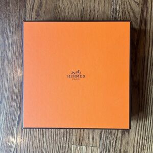Hermes belt box with original belt insert, tissue, and ribbon, authentic